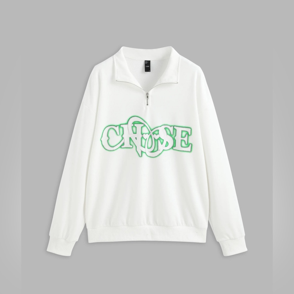 Chase sweatshirt 😍 Size: Small | Condition: Good 
One time wore! 
SKU: 0006